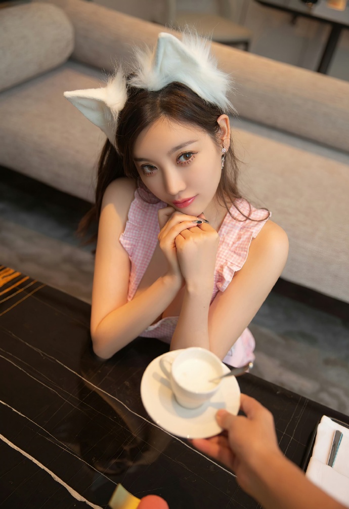 风骚律师 封面